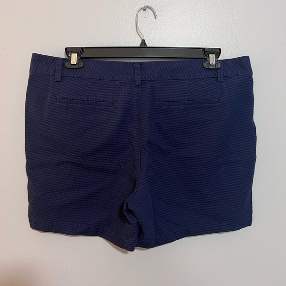 Woman's Lilly Pulitzer The Jayne Shorts Size 16 - Picture 3 of 7